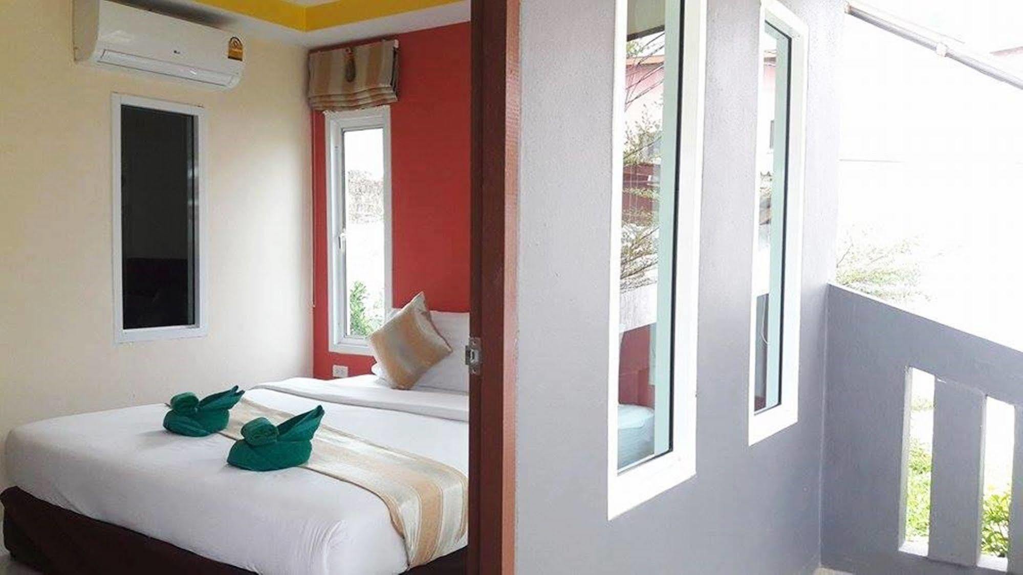 Popular Lanta Resort Koh Lanta Bagian luar foto